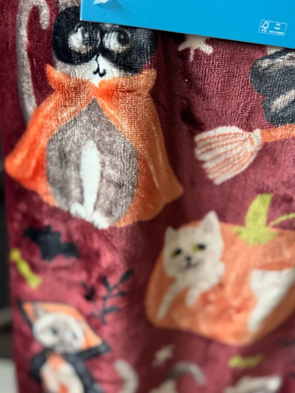 Oversized Halloween Throw Blanket Cats in Costumes Mummy Witch Ghost Vampire NWT